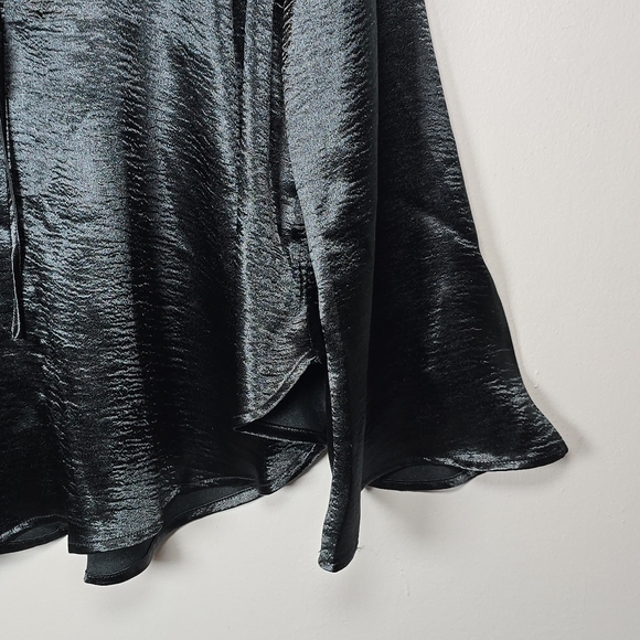 Ava & Viv Women's Black Satin V-Neck Top Long Bell Sleeves 2X Glam Whimsigoth - Picture 3 of 15